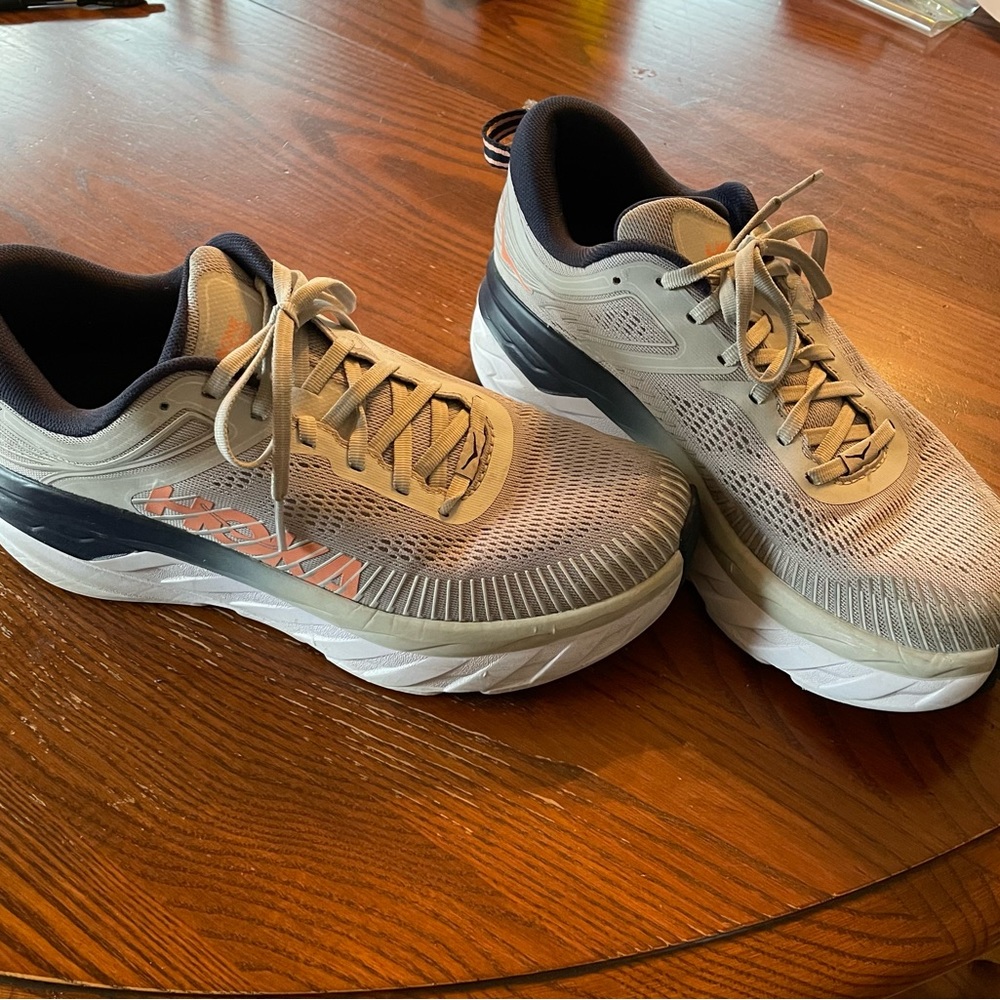HOKA Bondi 7 - size 10